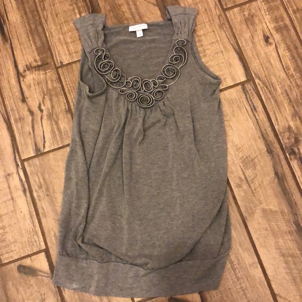 Liz Lange textured maternity tank.